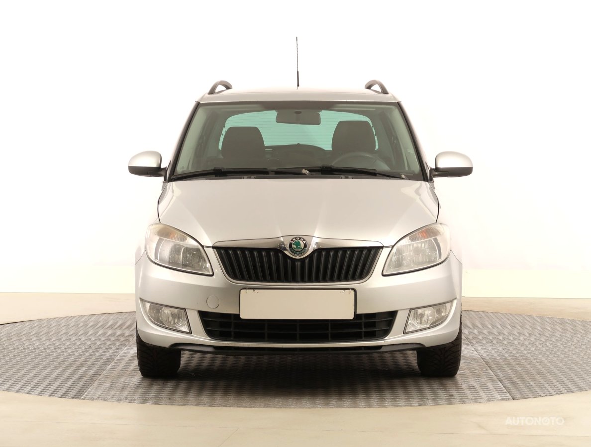Škoda Fabia, 2010 - pohled č. 2