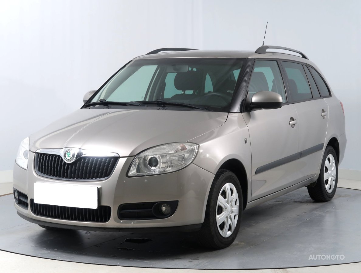 Škoda Fabia, 2008 - pohled č. 3