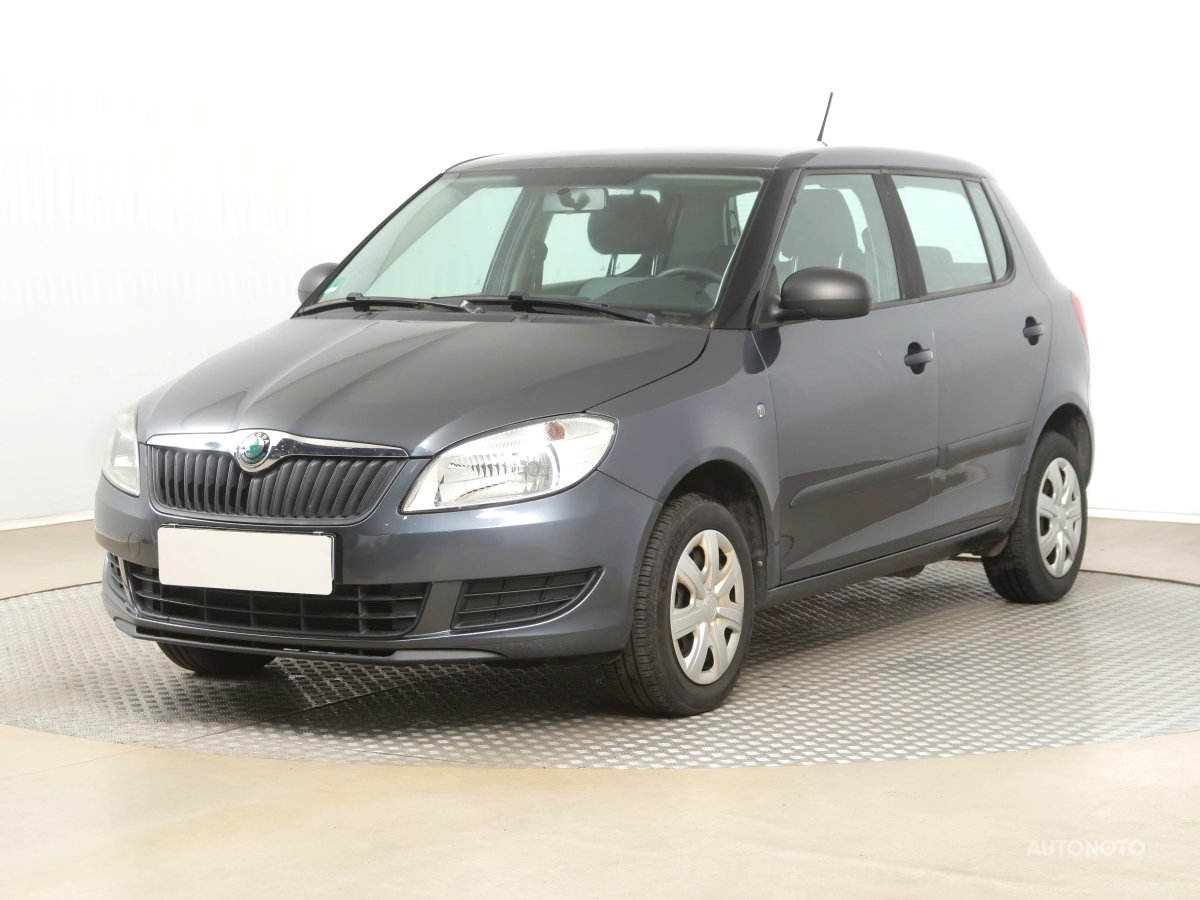 Škoda Fabia, 2012 - pohled č. 3