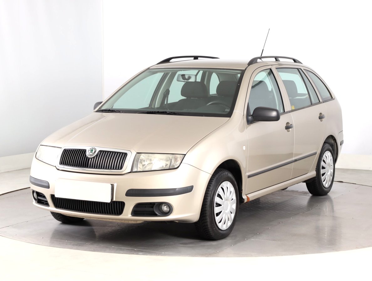Škoda Fabia, 2004 - pohled č. 3