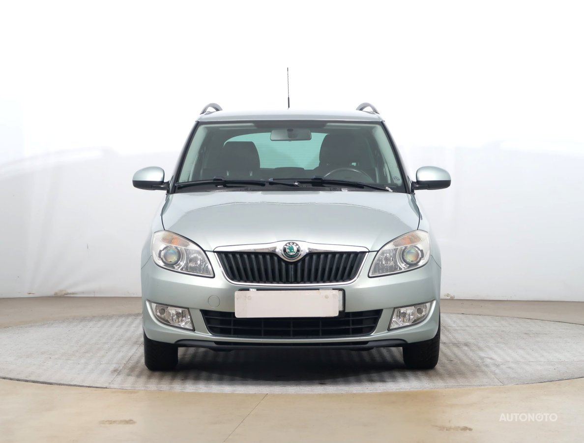 Škoda Fabia, 2011 - pohled č. 2