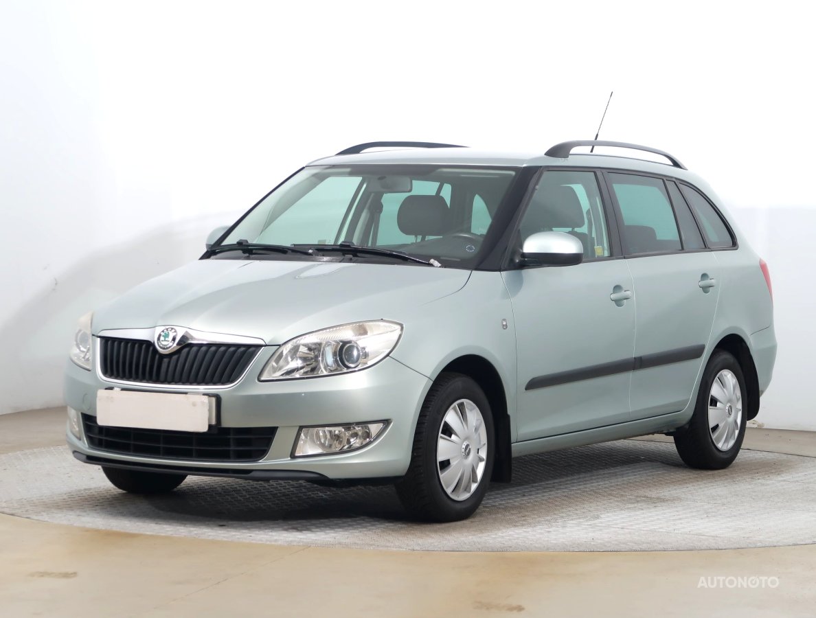 Škoda Fabia, 2011 - pohled č. 3