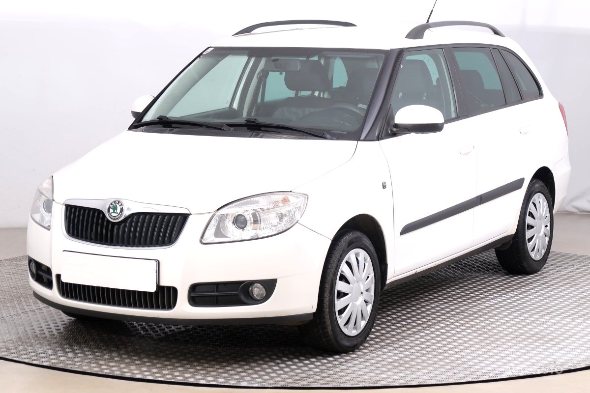 Škoda Fabia, 2009 - pohled č. 3