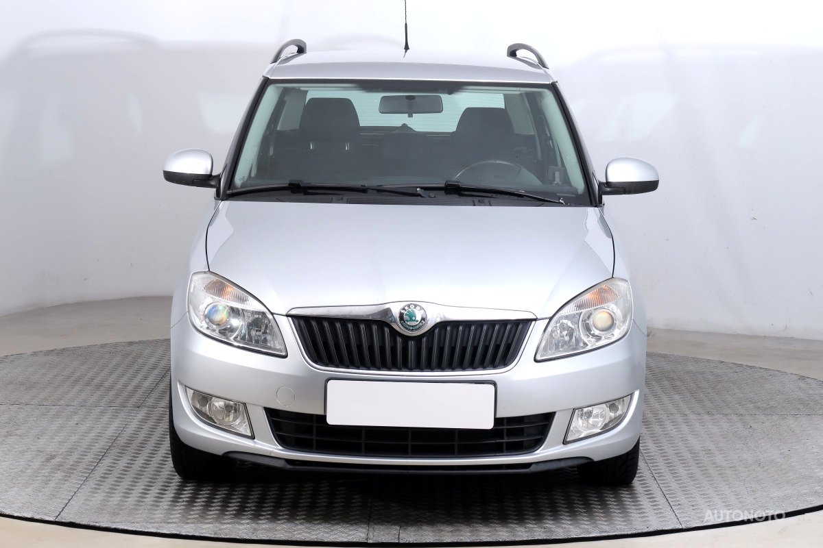 Škoda Fabia, 2010 - pohled č. 2