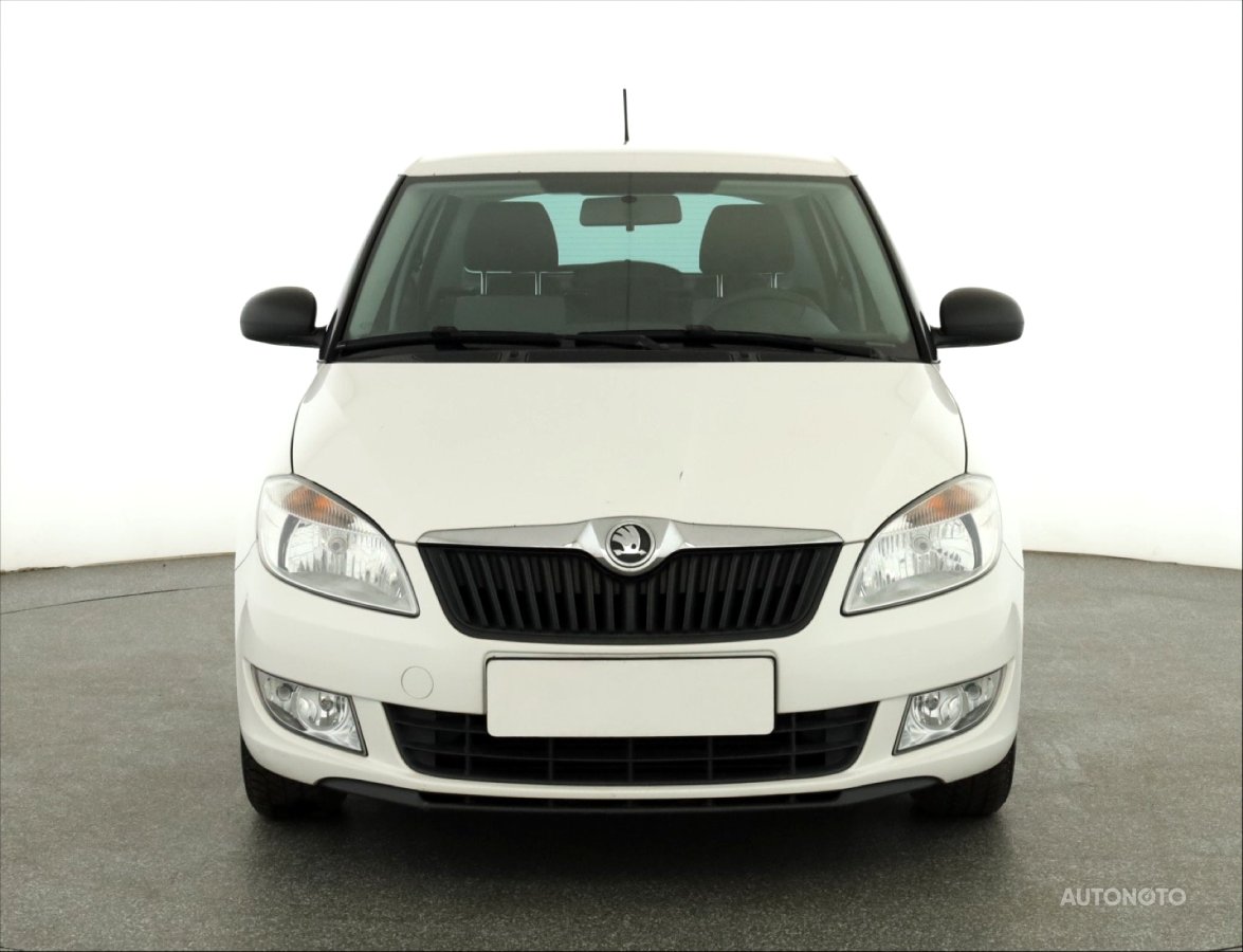 Škoda Fabia, 2013 - pohled č. 2