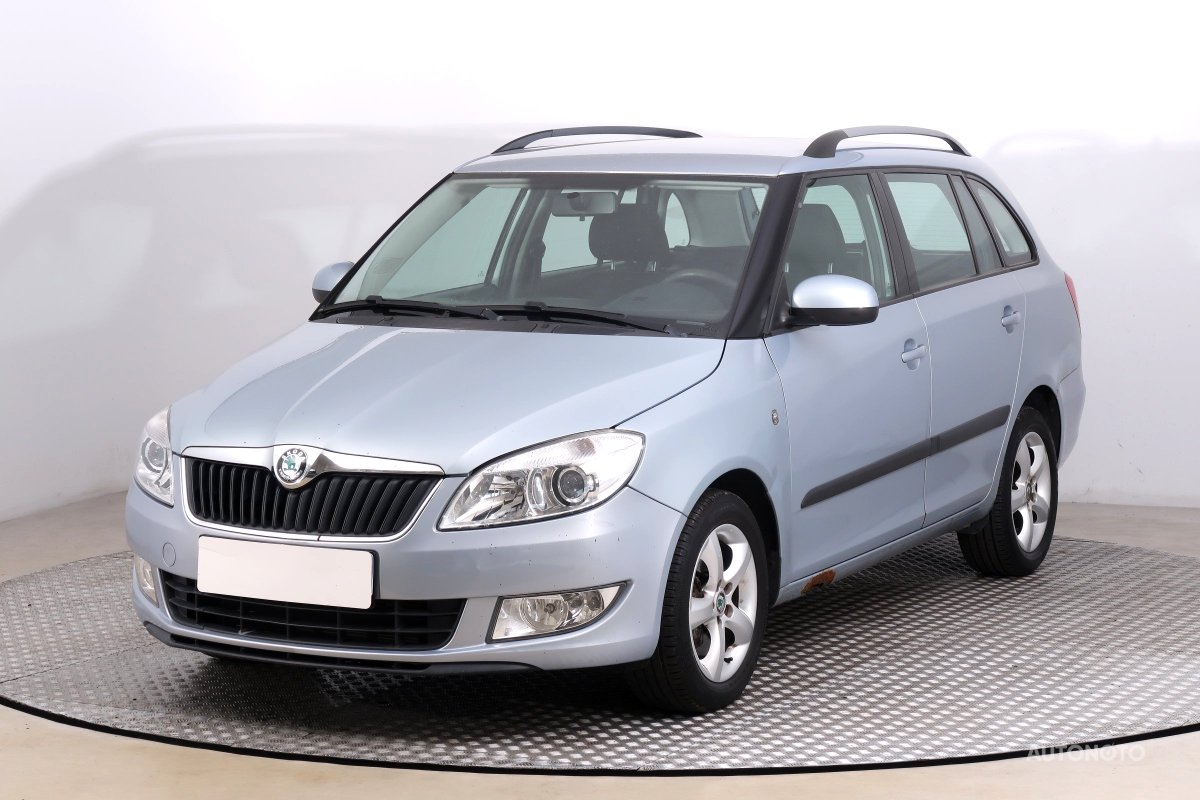 Škoda Fabia, 2010 - pohled č. 3