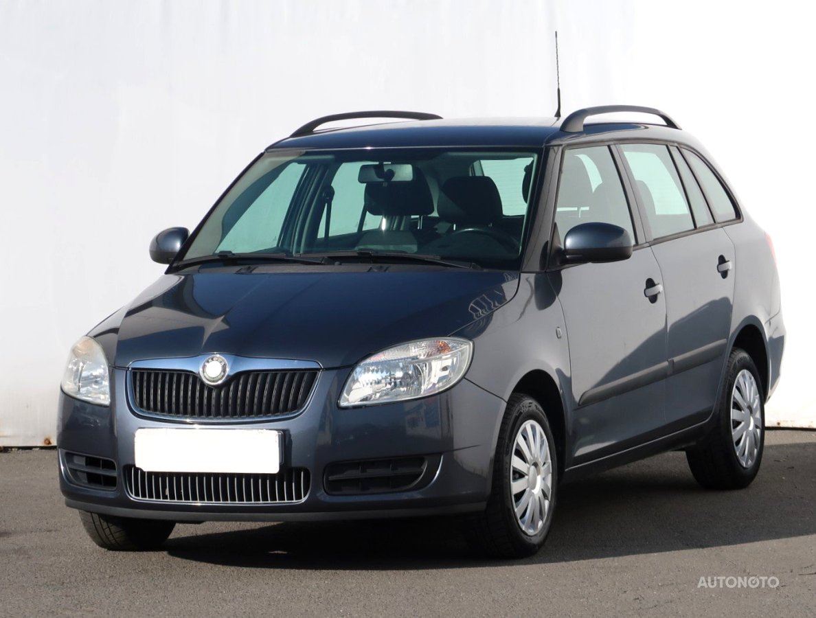 Škoda Fabia, 2009 - pohled č. 3