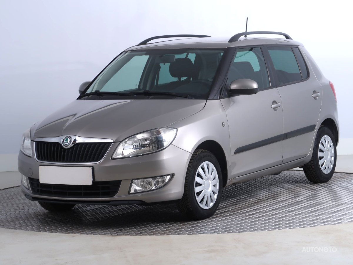 Škoda Fabia, 2013 - pohled č. 3