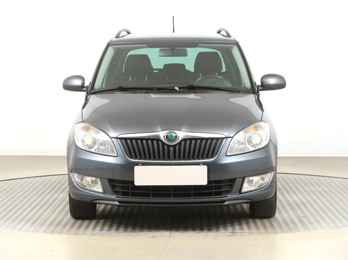 Škoda Fabia, 2012 - pohled č. 2