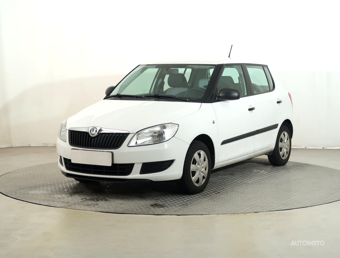 Škoda Fabia, 2012 - pohled č. 3