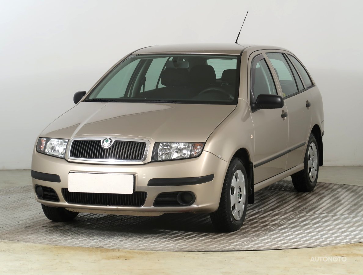Škoda Fabia, 2004 - pohled č. 3