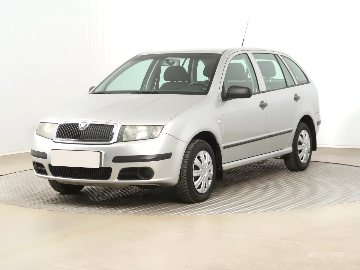 Škoda Fabia, 2005 - pohled č. 3
