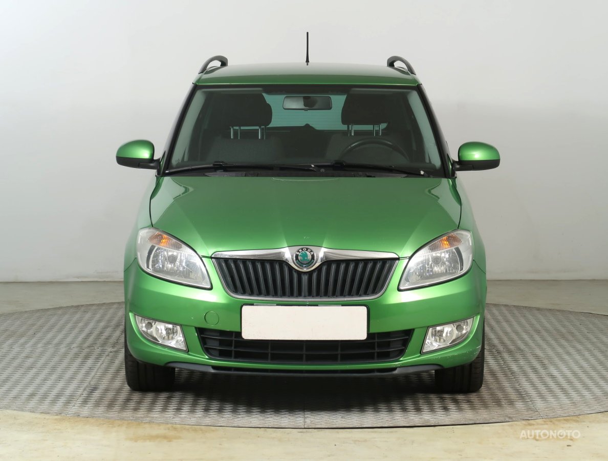 Škoda Fabia, 2012 - pohled č. 2