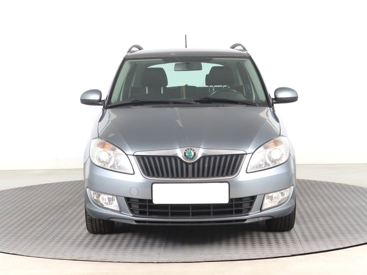 Škoda Fabia, 2011 - pohled č. 2