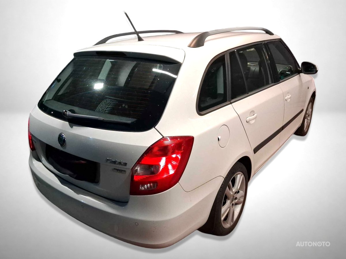 Škoda Fabia, 2013 - pohled č. 2