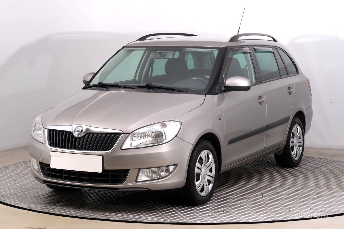Škoda Fabia, 2010 - pohled č. 3