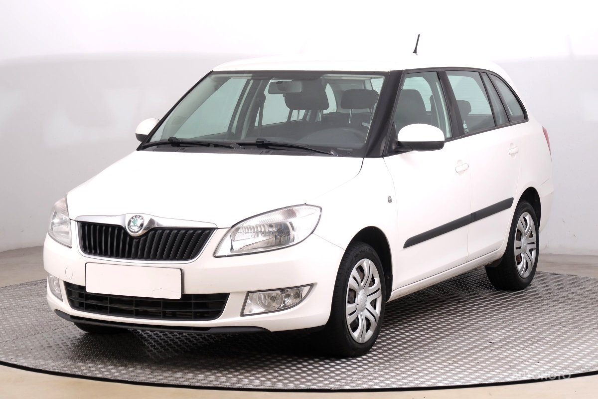 Škoda Fabia, 2011 - pohled č. 3