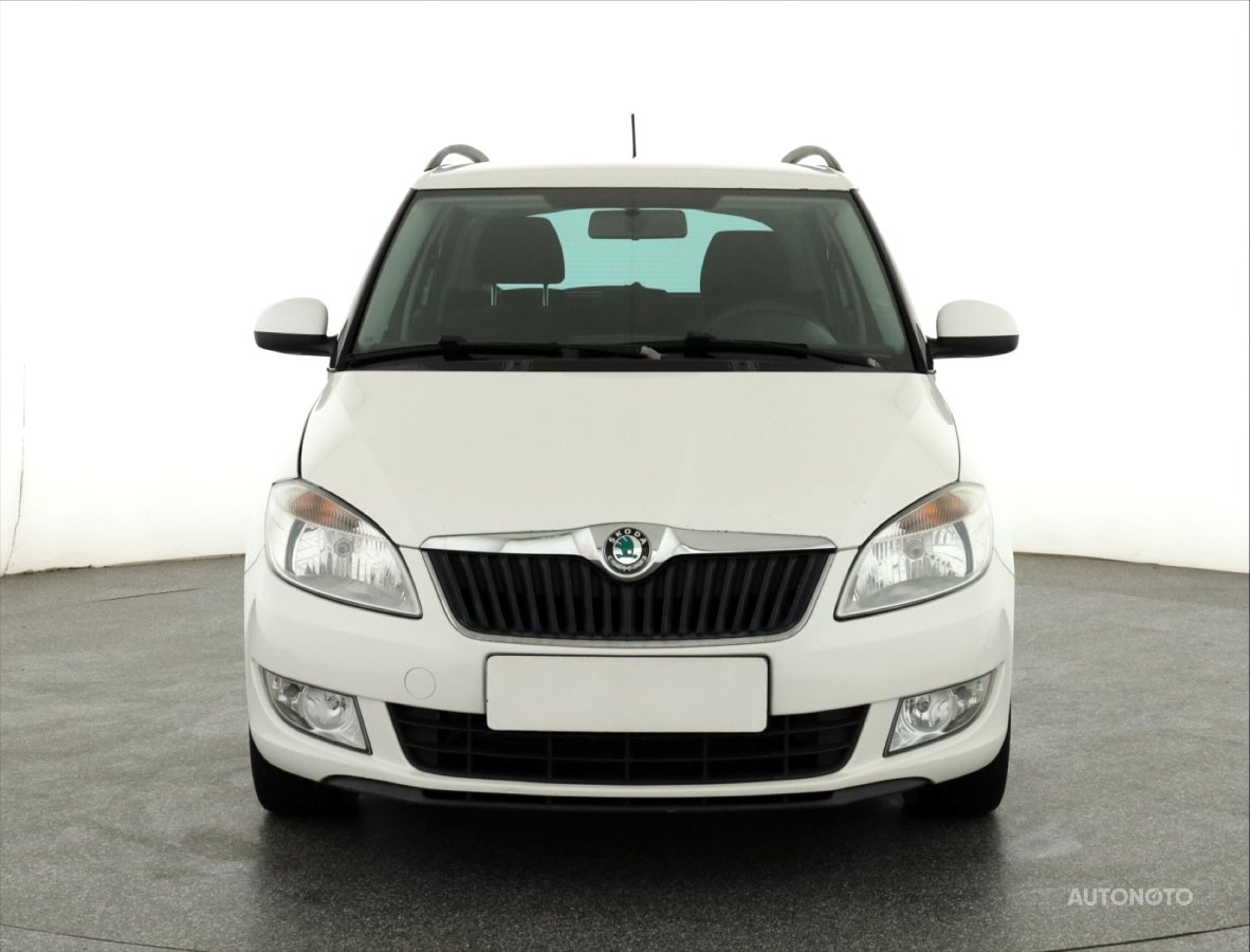 Škoda Fabia, 2012 - pohled č. 2