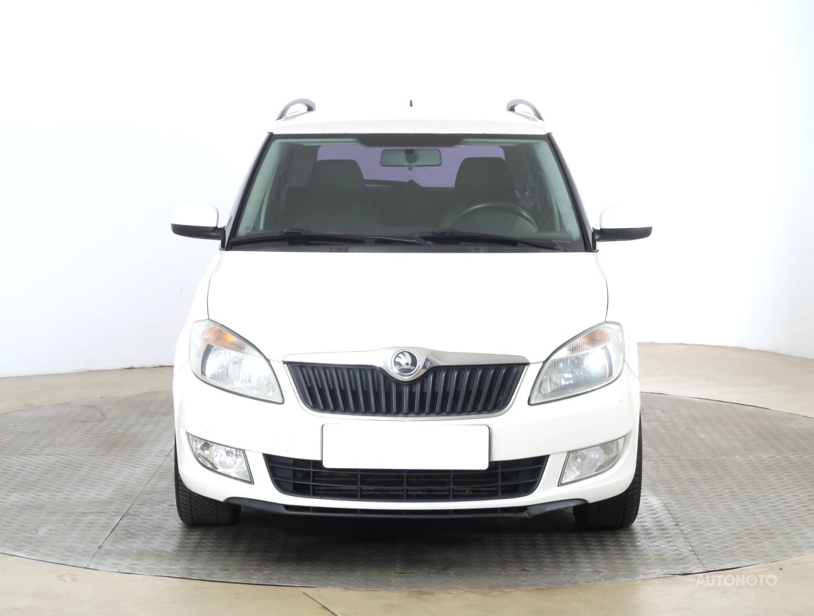 Škoda Fabia, 2013 - pohled č. 2