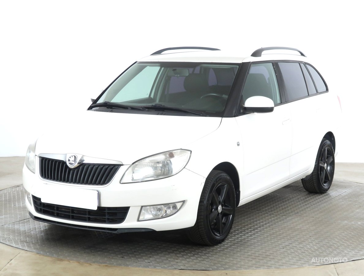 Škoda Fabia, 2013 - pohled č. 3