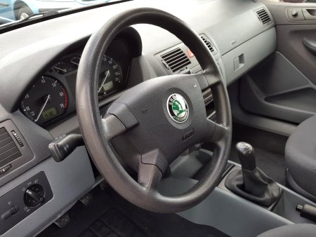 Škoda Fabia, 2003 - pohled č. 10