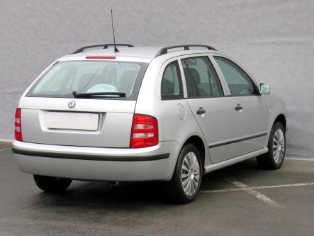 Škoda Fabia, 2003 - pohled č. 5