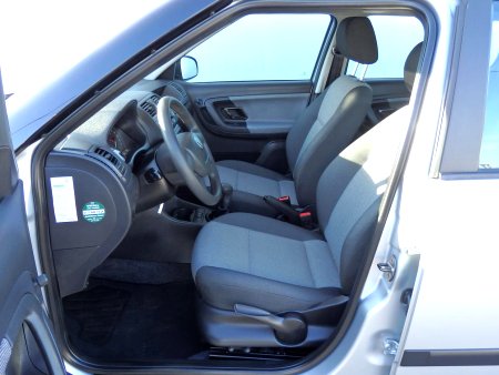 Škoda Fabia, 2010 - pohled č. 9