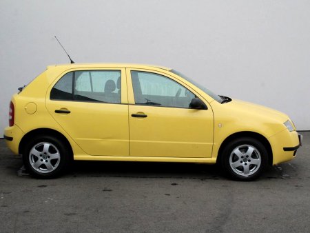 Škoda Fabia, 2002 - pohled č. 4