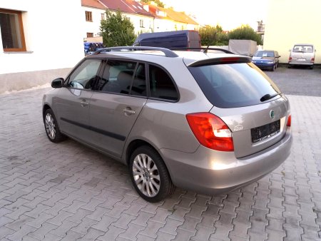 Škoda Fabia, 2011 - pohled č. 4