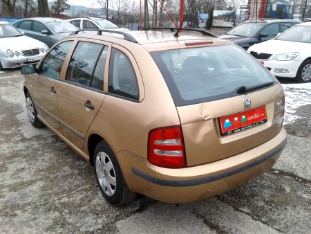 Škoda Fabia, 2001 - pohled č. 3
