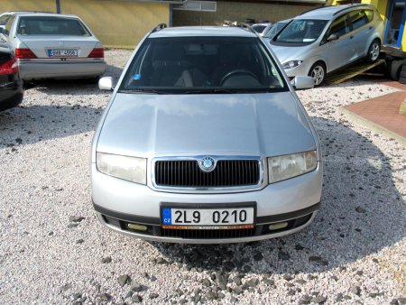 Škoda Fabia, 2002 - pohled č. 2