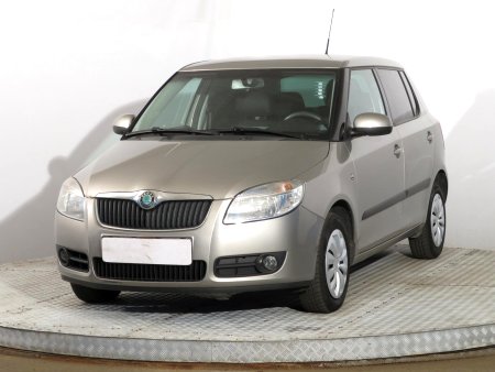 Škoda Fabia, 2009 - pohled č. 3