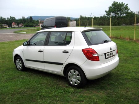 Škoda Fabia, 2010 - pohled č. 4