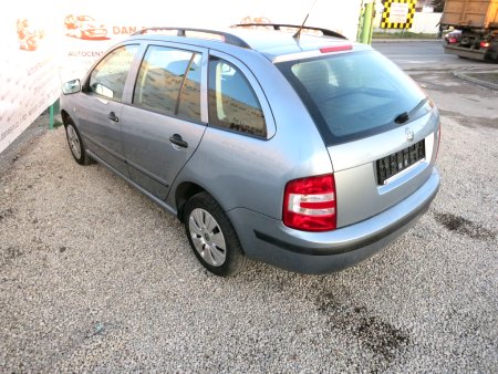 Škoda Fabia, 2005 - pohled č. 6