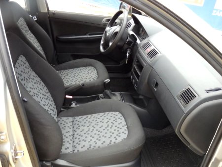 Škoda Fabia, 2005 - pohled č. 8