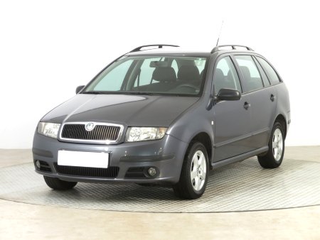 Škoda Fabia, 2007 - pohled č. 3