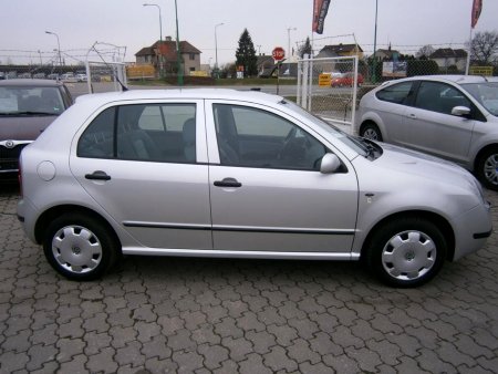 Audi A4, 2005 - pohled č. 2