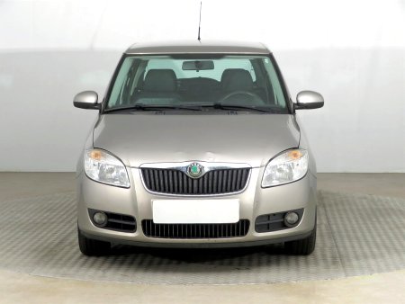 Škoda Fabia, 2008 - pohled č. 2