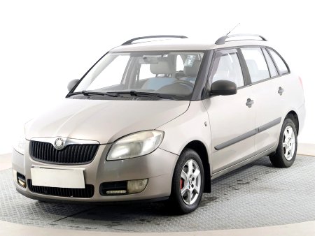 Škoda Fabia, 2008 - pohled č. 3