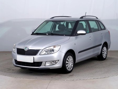 Škoda Fabia, 2012 - pohled č. 3