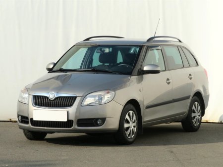 Škoda Fabia, 2009 - pohled č. 3