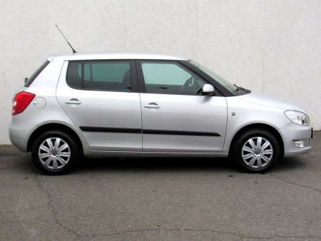 Škoda Fabia II, 2012 - pohled č. 4