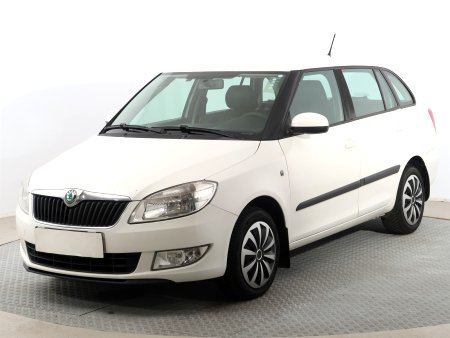 Škoda Fabia, 2011 - pohled č. 3