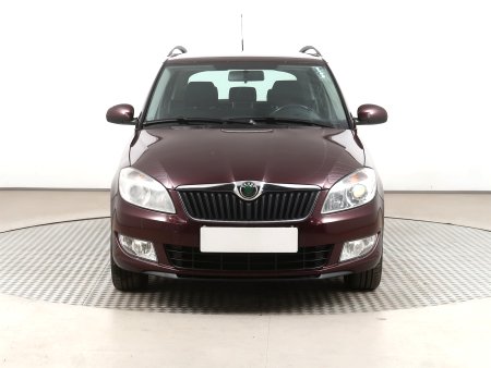 Škoda Fabia, 2011 - pohled č. 2