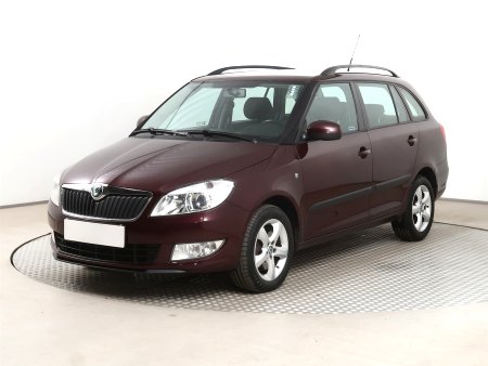 Škoda Fabia, 2011 - pohled č. 3