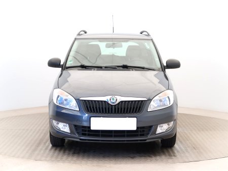 Škoda Fabia, 2012 - pohled č. 2