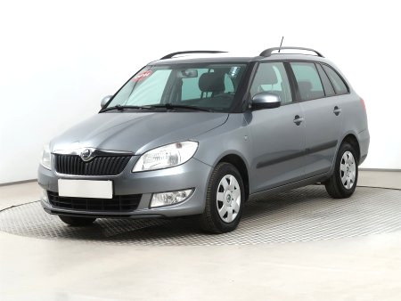Škoda Fabia, 2013 - pohled č. 3