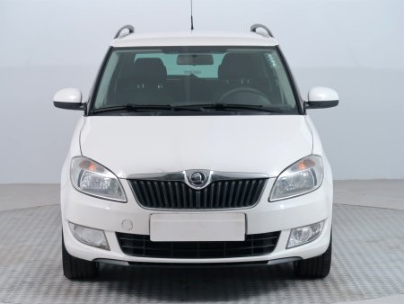 Škoda Fabia, 2013 - pohled č. 2