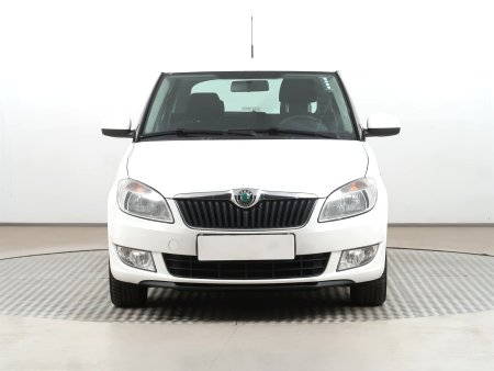 Škoda Fabia, 2011 - pohled č. 2
