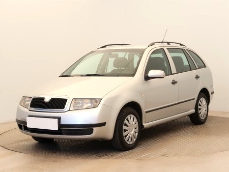 Škoda Fabia, 2004 - pohled č. 3